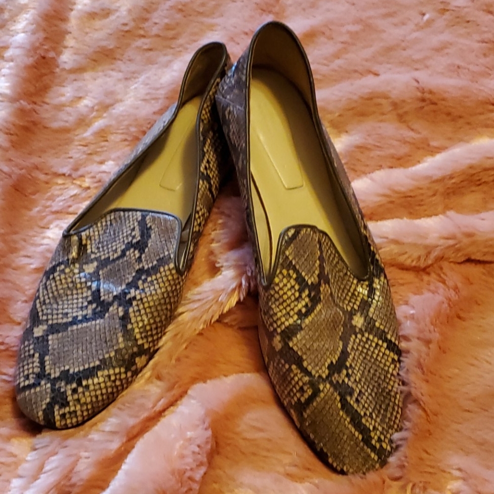 Zara Faux Snakeskin Loafers Size 39